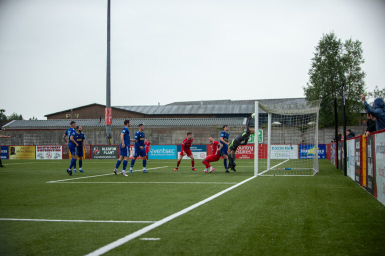 Comrades triumph in cup thriller