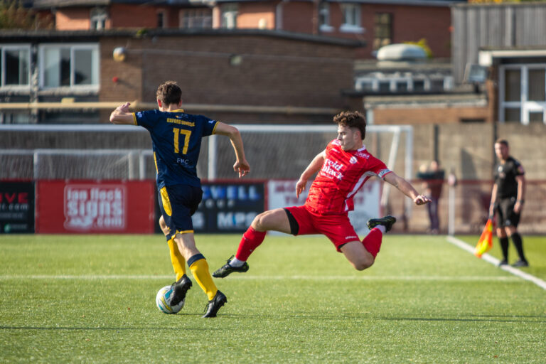Comrades fight back to secure point against Sunnyside