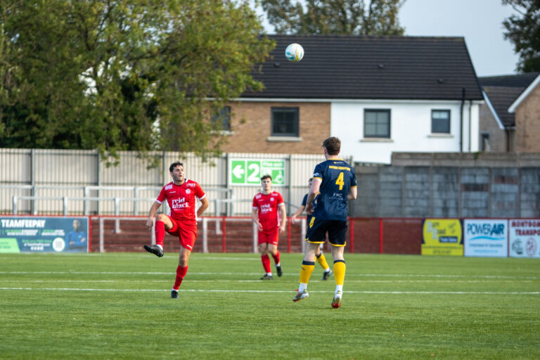Comrades fight back to secure point against Sunnyside